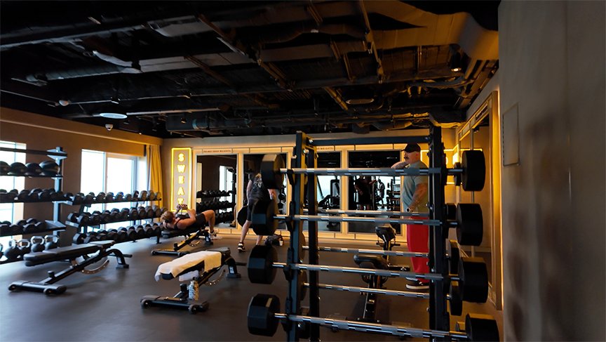 Norwegian Luna Review Pulse Fitness Center